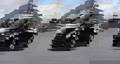 Used 2025 Toyota Corolla LE