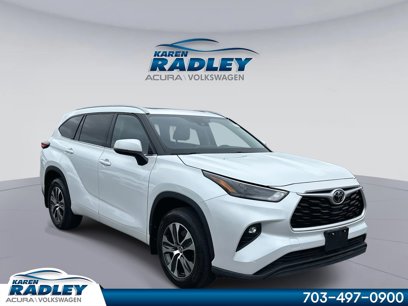 Used 2022 Toyota Highlander XLE
