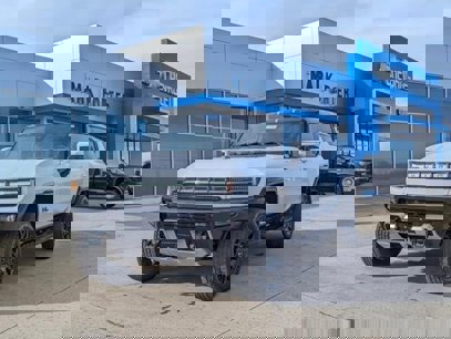 New 2025 GMC Hummer EV 2X w/ LPO, Dark Essentials Package