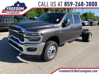 New 2025 RAM 3500 Tradesman w/ Chrome Appearance Group
