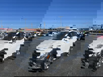 Used 2023 Hyundai Kona SEL w/ Convenience Package