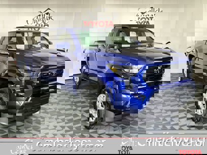 New 2025 Toyota Tacoma SR5