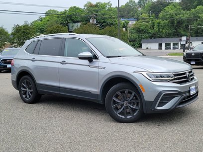 Used 2024 Volkswagen Tiguan SE