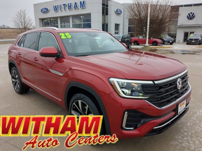 New 2025 Volkswagen Atlas Cross Sport SEL Premium R-Line