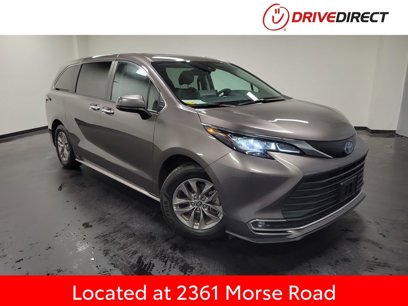 Used 2023 Toyota Sienna XLE