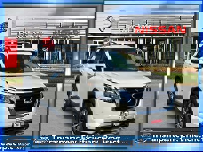 Certified 2024 Nissan Pathfinder SL