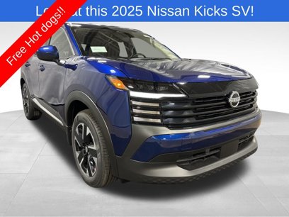 New 2025 Nissan Kicks SV w/ SV Premium Package
