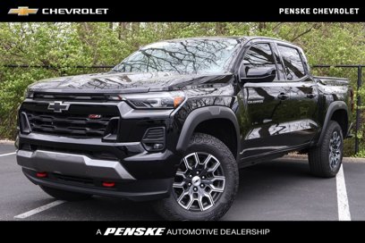 Used 2023 Chevrolet Colorado Z71 w/ Z71 Convenience Package 2