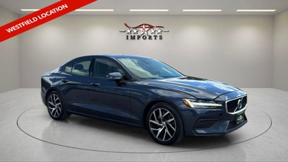 Used 2020 Volvo S60 T6 Momentum