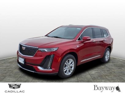 New 2025 Cadillac XT6 Luxury
