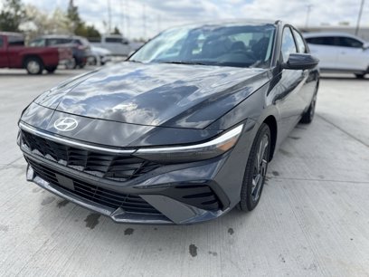 New 2025 Hyundai Elantra Limited