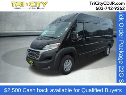 New 2025 RAM ProMaster 2500 w/ Quick Order Package 22G SLT