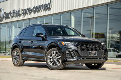 Used 2024 Audi Q5 2.0T Premium w/ Summer of Audi Package