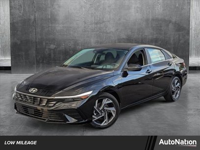 Certified 2025 Hyundai Elantra SEL