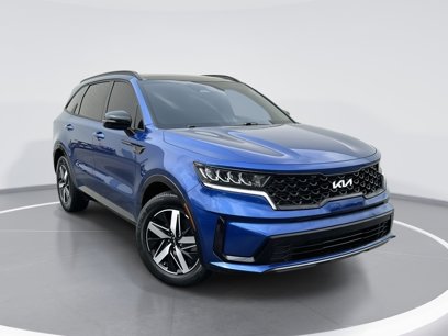 Used 2023 Kia Sorento S w/ Panoramic Sunroof Package
