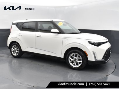 Certified 2024 Kia Soul LX w/ Option Group 015