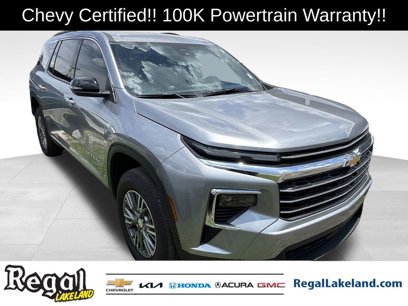 Certified 2025 Chevrolet Traverse LT