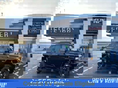 New 2024 GMC Hummer EV 2X w/ Extreme Off-Road Package