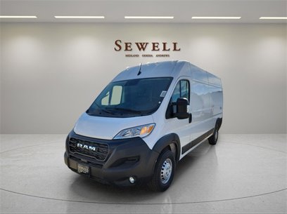 New 2025 RAM ProMaster 3500 w/ Convenience Group
