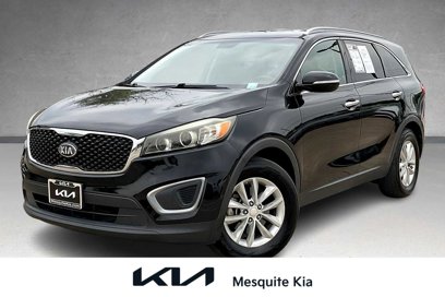 Used 2016 Kia Sorento LX w/ LX Convenience Package