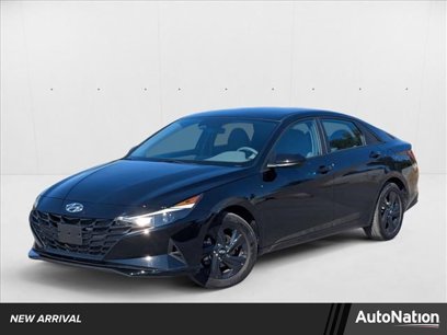 Used 2023 Hyundai Elantra SEL w/ Preferred Accessory Package