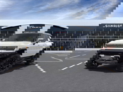 New 2025 GMC Hummer EV 3X w/ LPO, Dark Essentials Package