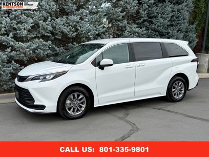 Used 2025 Toyota Sienna LE