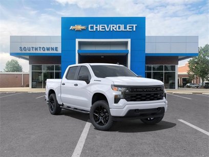 New 2025 Chevrolet Silverado 1500 Custom w/ Turbomax Blackout Package