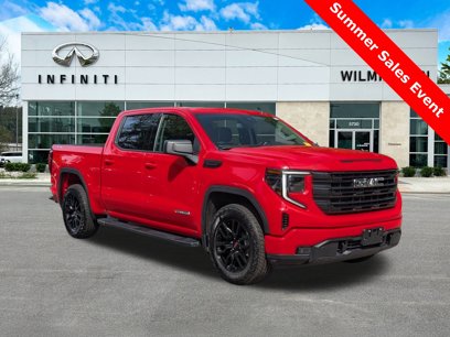 Used 2022 GMC Sierra 1500 Elevation w/ LPO, Elevation Black Package
