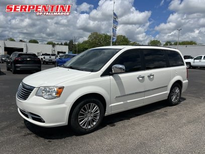 Used 2013 Chrysler Town & Country Touring-L w/ Entertainment Group #2