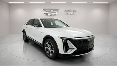 New 2025 Cadillac Lyriq Luxury