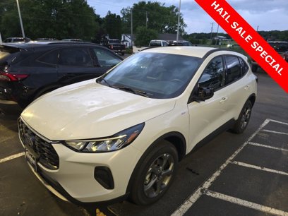 New 2025 Ford Escape ST-Line w/ Cold Weather Package
