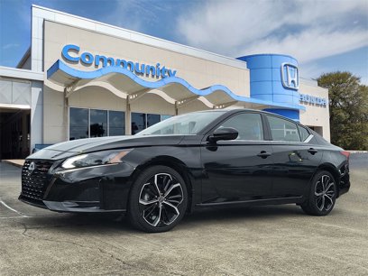 Used 2023 Nissan Altima 2.5 SR