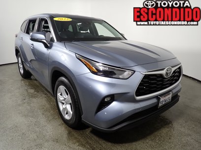 Used 2022 Toyota Highlander LE