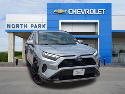 Used 2022 Toyota RAV4 SE