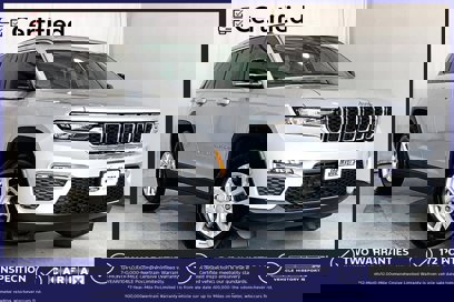 Used 2023 Jeep Grand Cherokee Limited