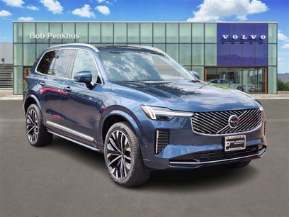 New 2025 Volvo XC90 B6 Plus w/ Protection Package Premier