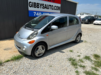 Used 2012 Mitsubishi i SE