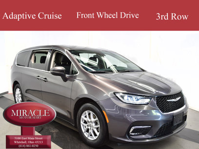 Used 2023 Chrysler Pacifica Touring-L
