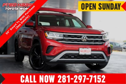 Used 2023 Volkswagen Atlas SE w/ Black Wheel Package