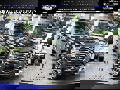 Used 2016 Lincoln Navigator Select