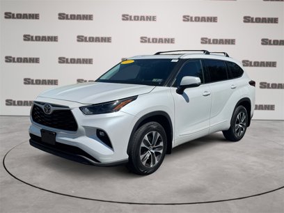 Used 2022 Toyota Highlander XLE