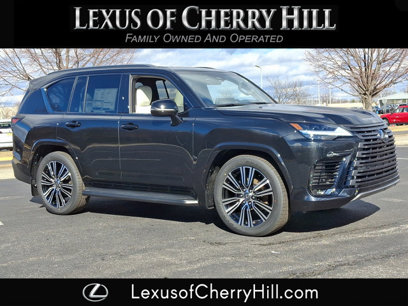 New 2025 Lexus LX 600 4WD w/ Luxury Package