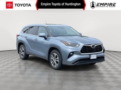 Used 2022 Toyota Highlander XLE