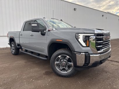 New 2025 GMC Sierra 2500 SLE w/ SLE Value Package;