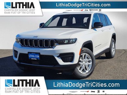 New 2025 Jeep Grand Cherokee Laredo X w/ Trailer Tow Package