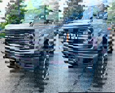 New 2024 Ford Bronco Outer Banks w/ Sasquatch Package