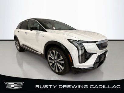 New 2025 Cadillac Optiq Luxury 2