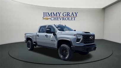 New 2025 Chevrolet Silverado 2500 ZR2 w/ ZR2 Bison Edition