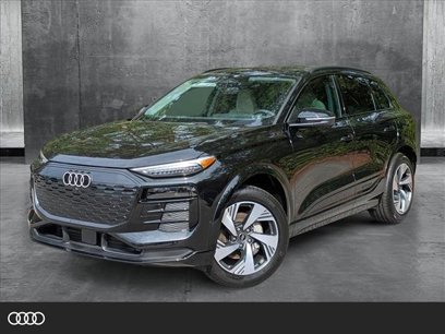 New 2025 Audi Q6 e-tron Premium Plus
